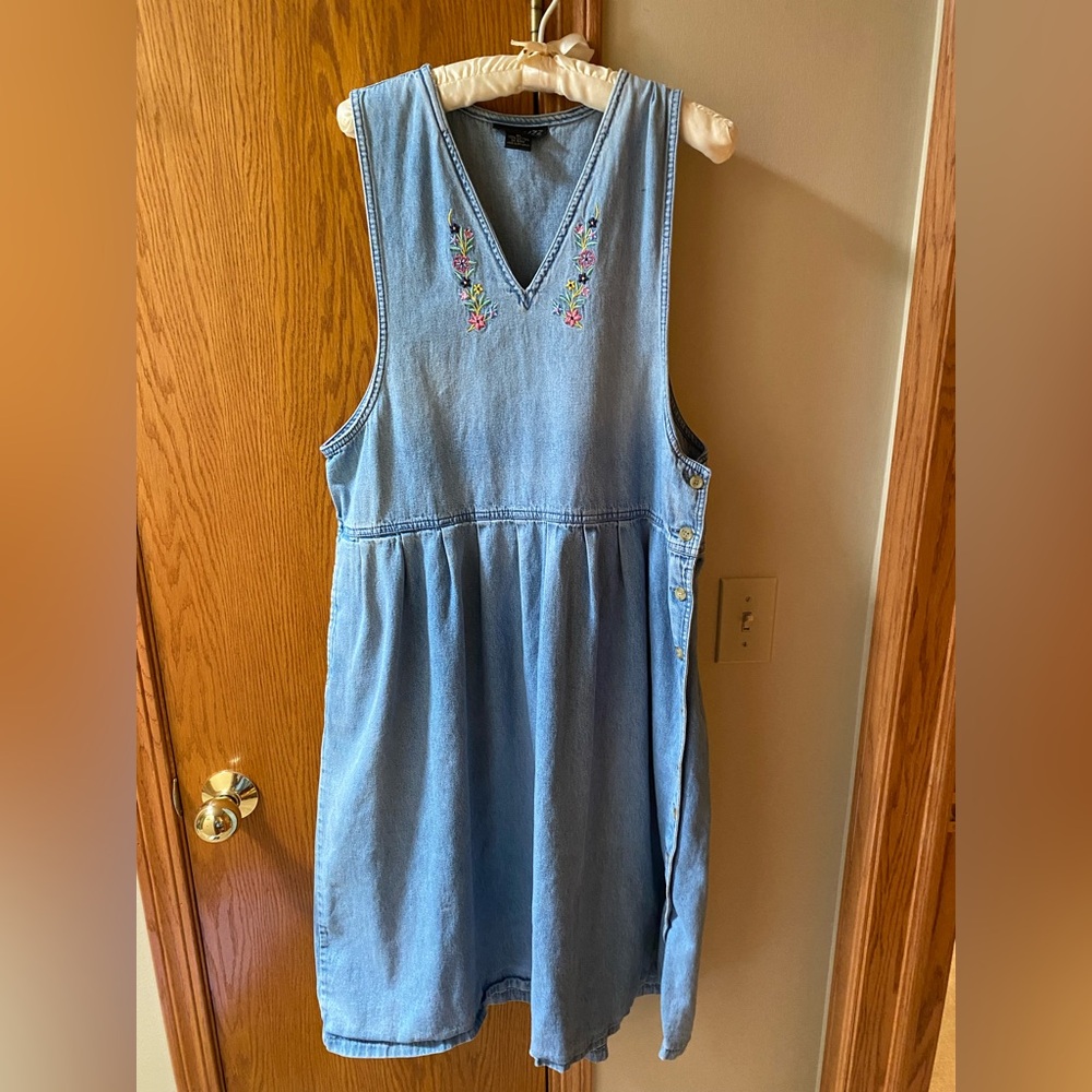 Vintage Embroidered Denim Sleeveless Dress